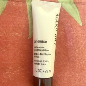 Marykay Timewise Matte-wear liquid foundation